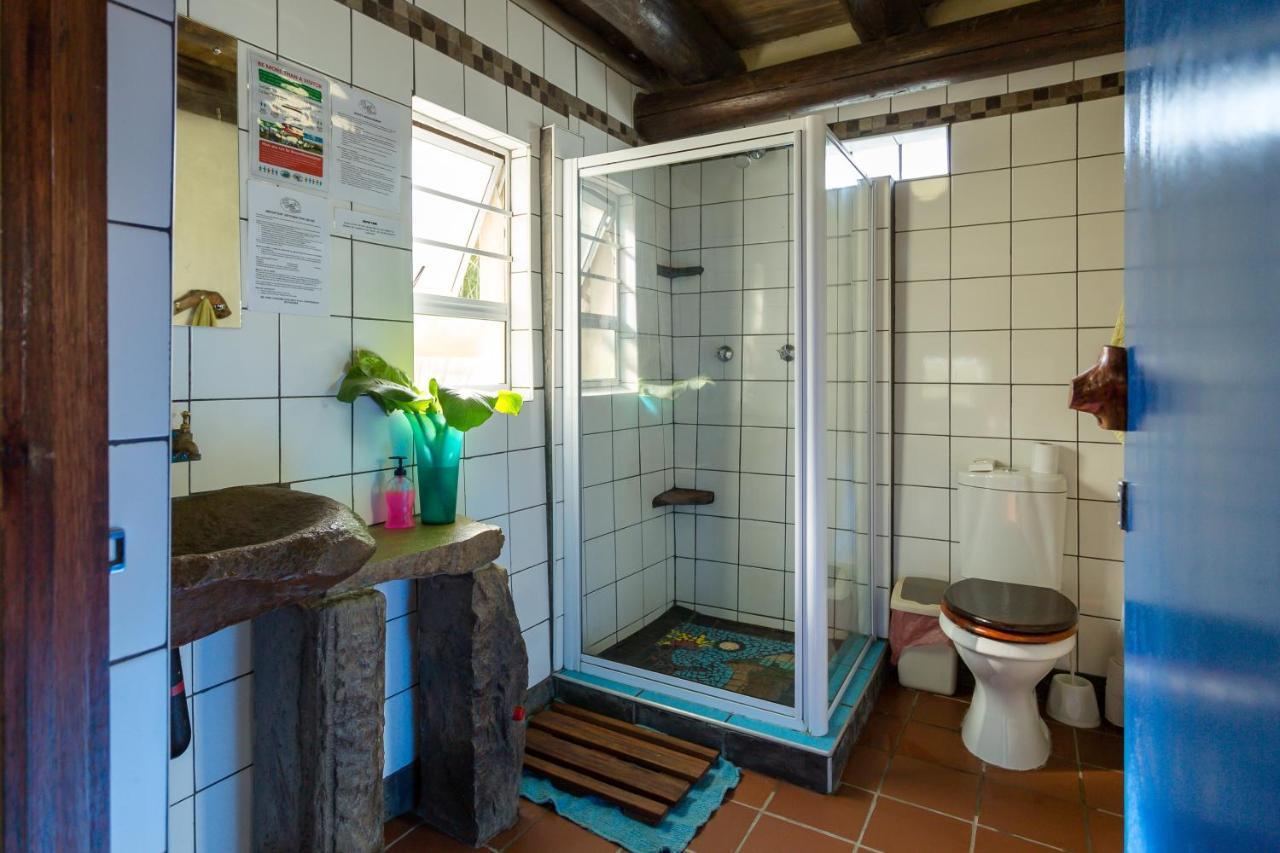 Coffee Shack Adventure Backpackers & Self-Catering Vandrehjem Coffee Bay Eksteriør billede